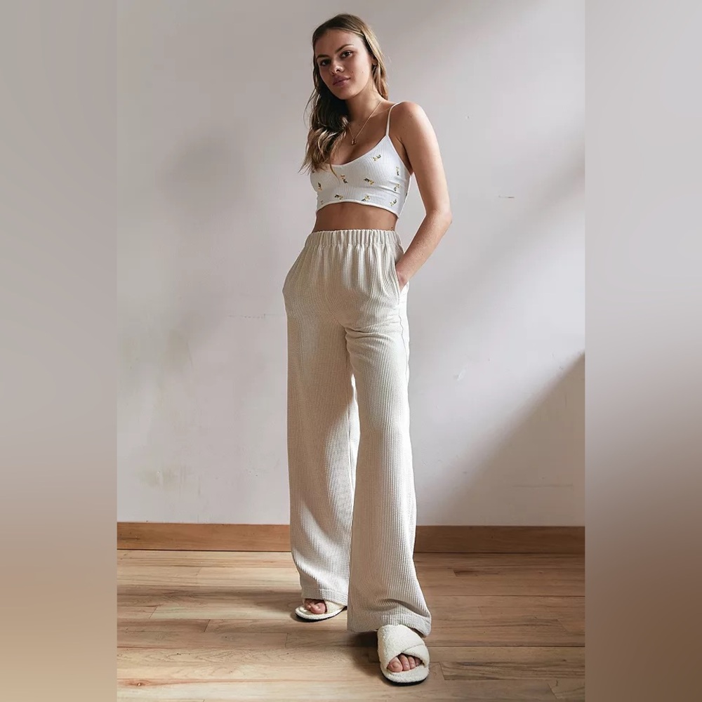 BDG Blaine Corduroy Puddle Wide Leg Trousers In Natural Lyst Size Small‎